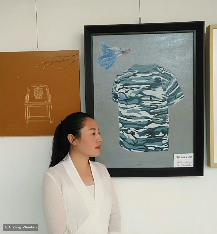 Artist Yang Zhaohui, Artist Zhaohui Yang, Artist Zhao hui Yang, Yang Zhaohui artwork, China contemporary art, original artwork, original painting, Chinese robe, still life, oil painting, acrylic paint